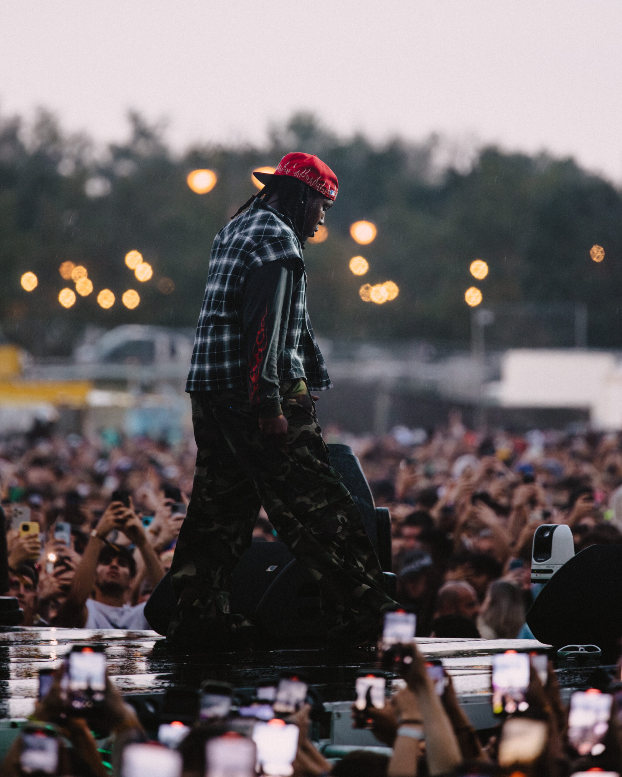 EMRE_@AHMETEMRESAKA_DONTOLIVER-1